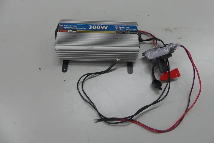 Pro-Plus 300W Spannungswandler